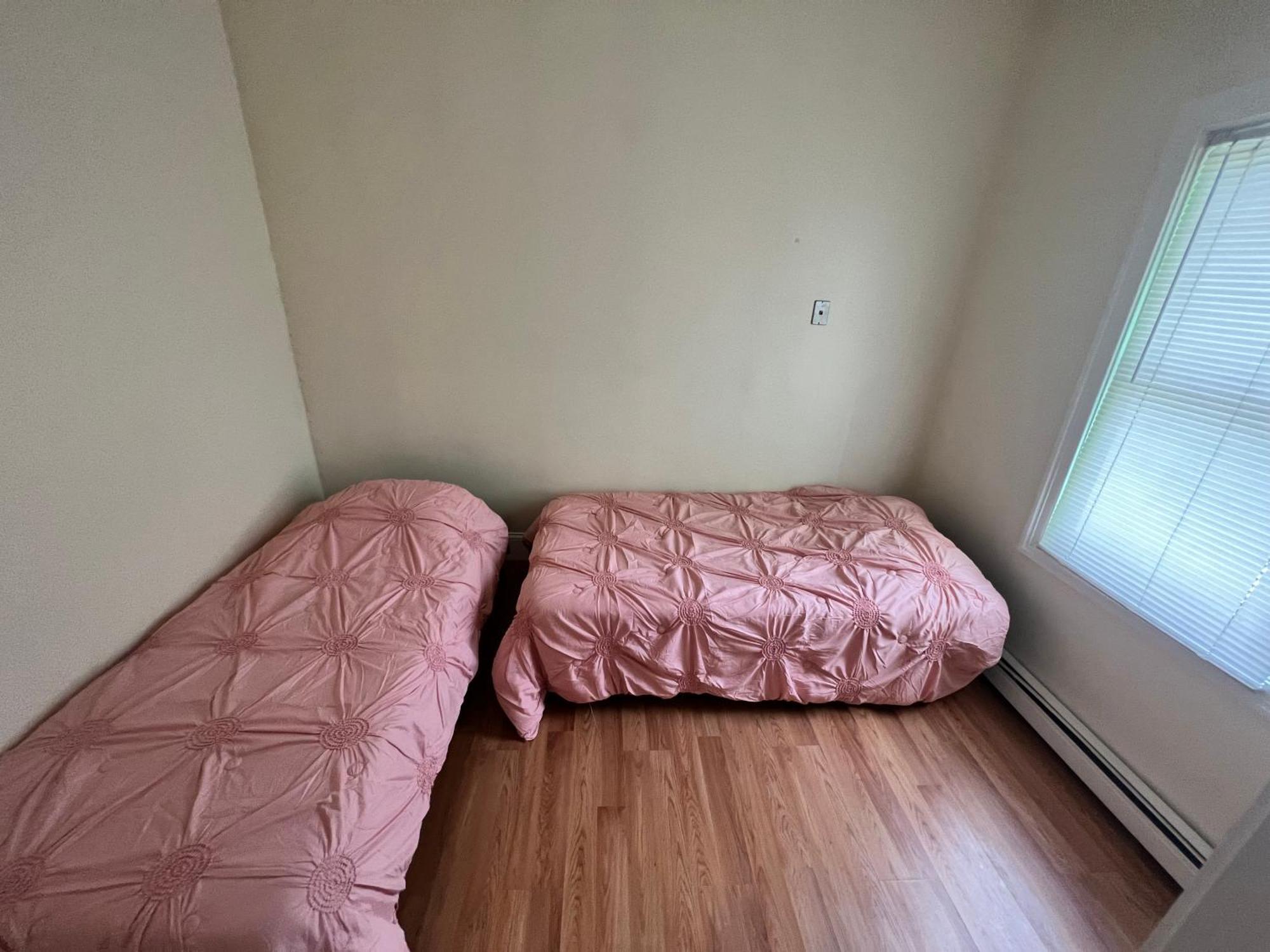 Esjacpe Guest House Бостон Экстерьер фото