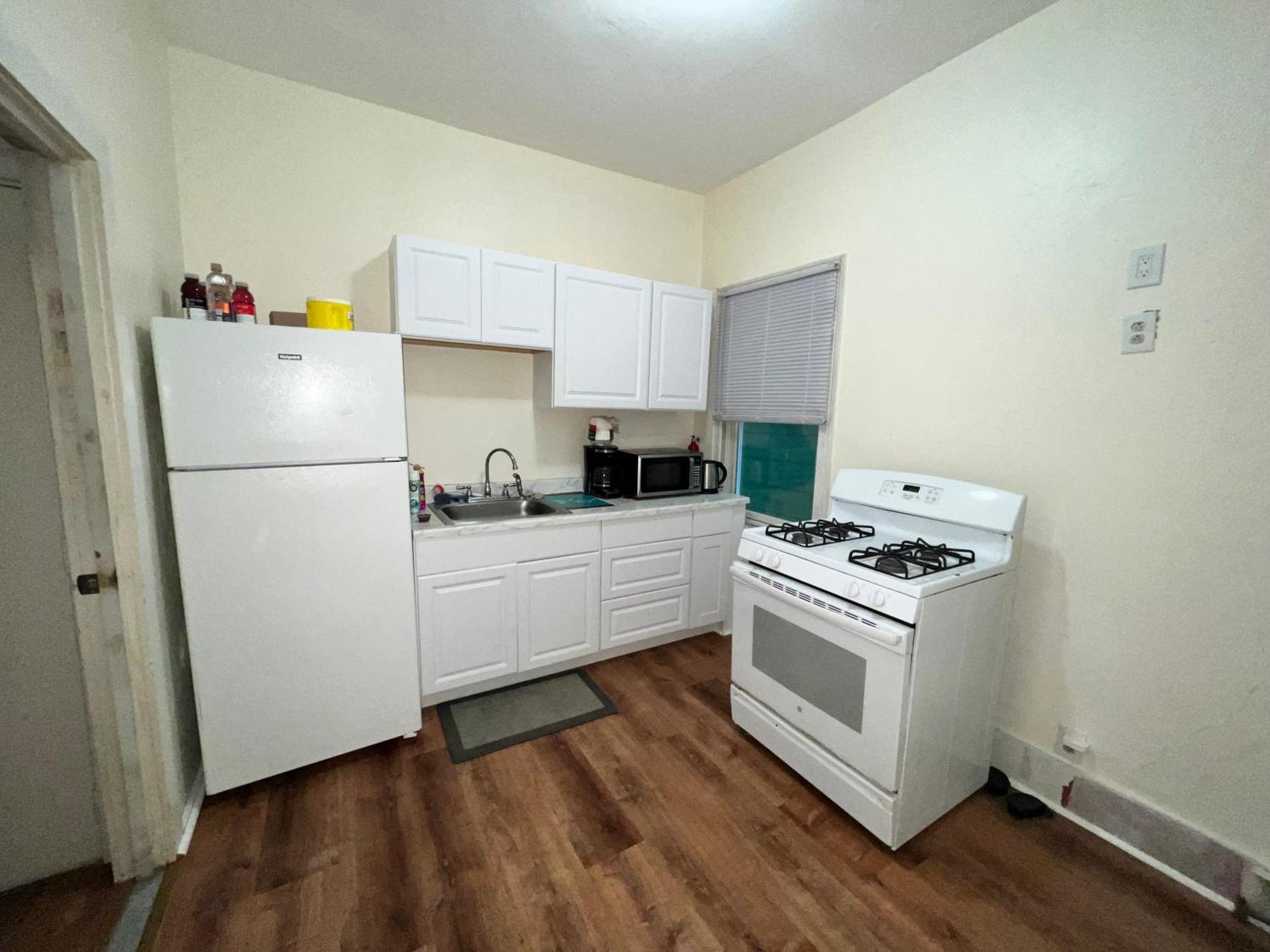 Esjacpe Guest House Бостон Экстерьер фото
